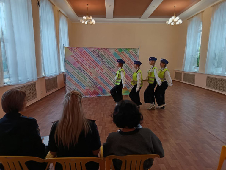 Муниципальный этап областного конкурса агитбригад юных инспекторов движения «Светофор".